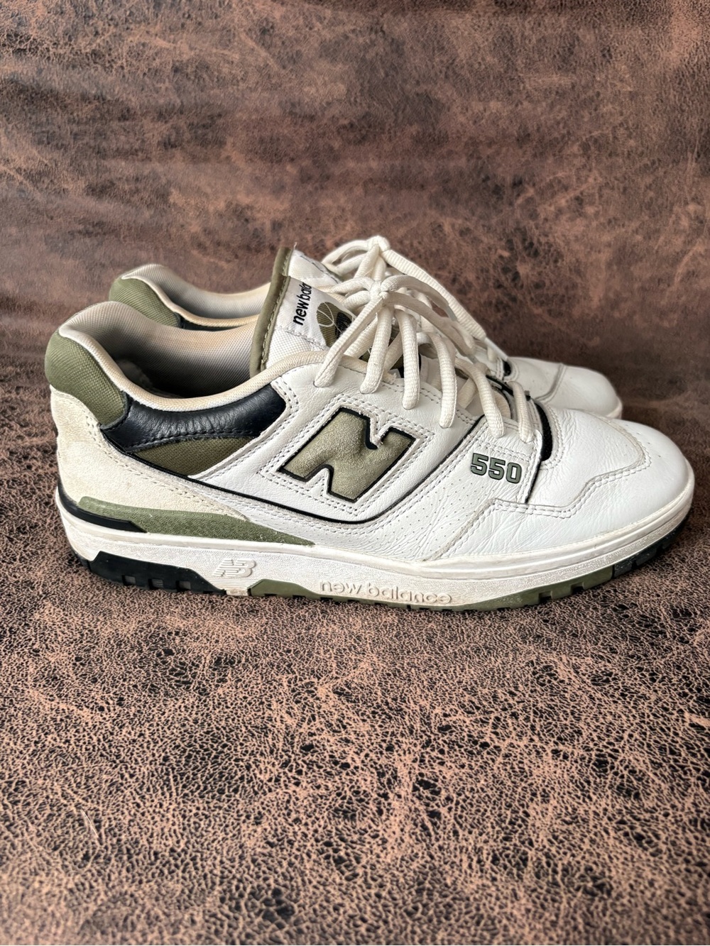 New Balance Men's White and Olive Green 550 Sneakers